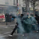 Tercer sábado de disturbios en Francia: al menos 296 detenidos en varias ciudades