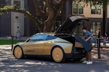 Tesla pone fecha a la venta del Cybercab, el robotaxi sin volante ni pedales que quiere revolucionar el transporte